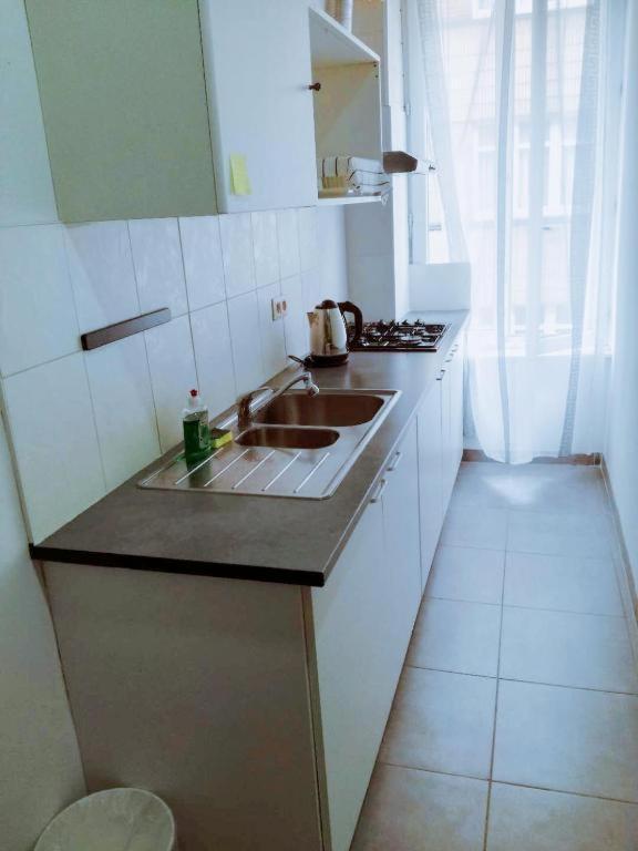 Cozy Rooms With Share The Bathroom And Kitchen Brusel Exteriér fotografie